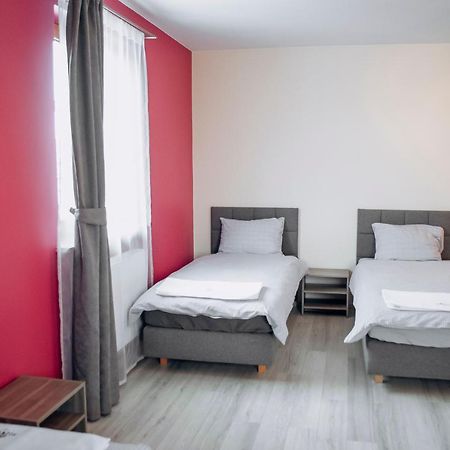 לובלין Redwood Hostel מראה חיצוני תמונה
