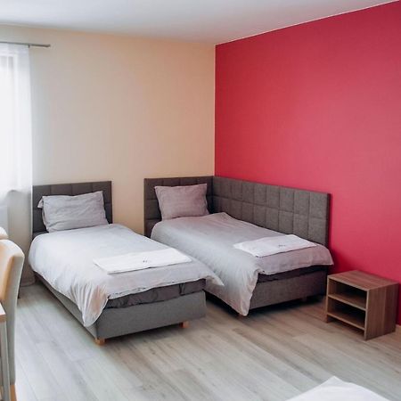 לובלין Redwood Hostel מראה חיצוני תמונה
